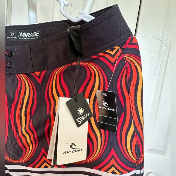 Men beach shorts sports RIP curl quick dry stretch boardshorts black/red size 30 - Picture 4 of 6